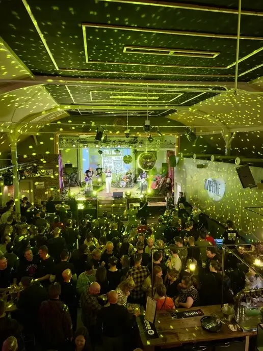 3 Times Almost 50 Party met de nineties Vandals!